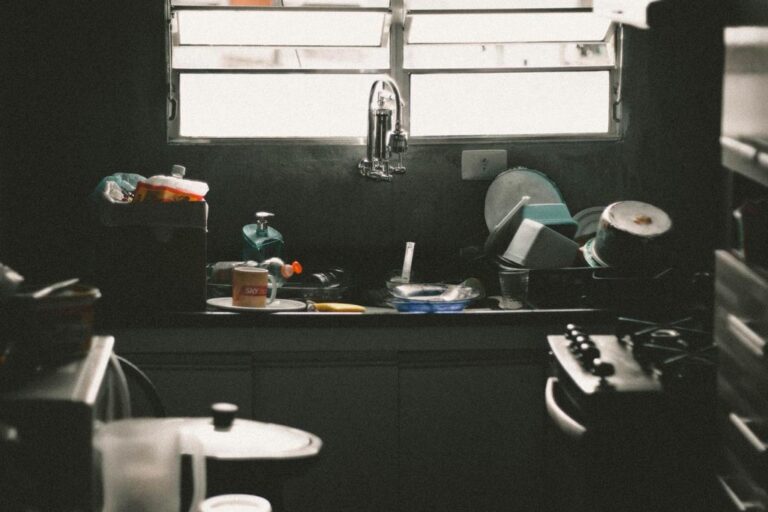 Things that make a home unsellable, according to real-estate agents